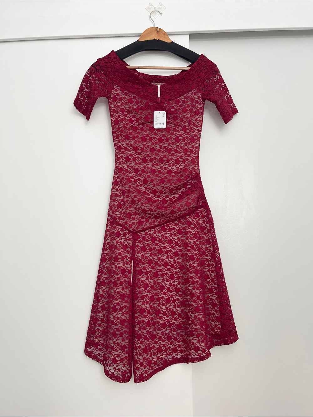 NWT Free People Meena Midi Off-the-Shoulder Lace Dress Size XS